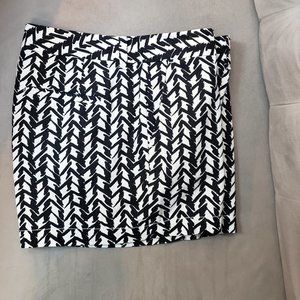 Ann Taylor LOFT  Shorts  Size 10  Black/White